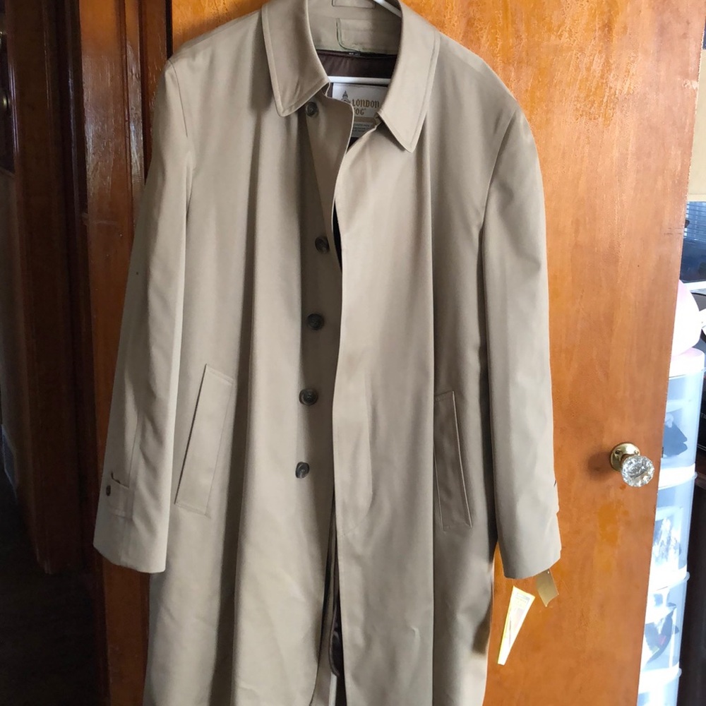 Men’s insulated trench coat